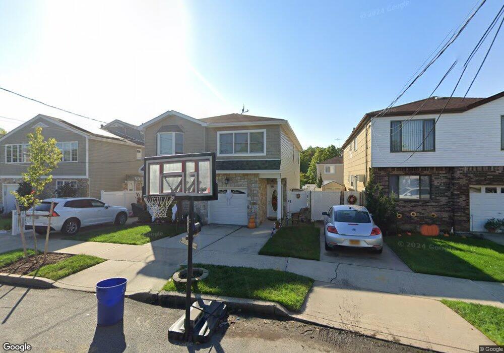 992 Rathbun Ave, Staten Island, NY 10309 - photo 1