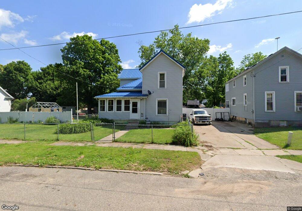 621 Hazelton St, Flint, MI 48503 - photo 1