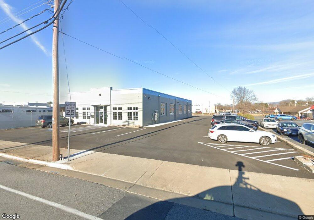 1115 W Main St, Waynesboro, VA 22980 - photo 1