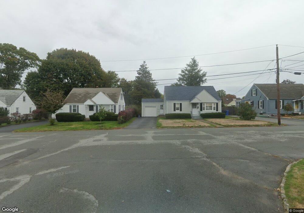 22 W Hill Cir, Cranston, RI 02920 - photo 1