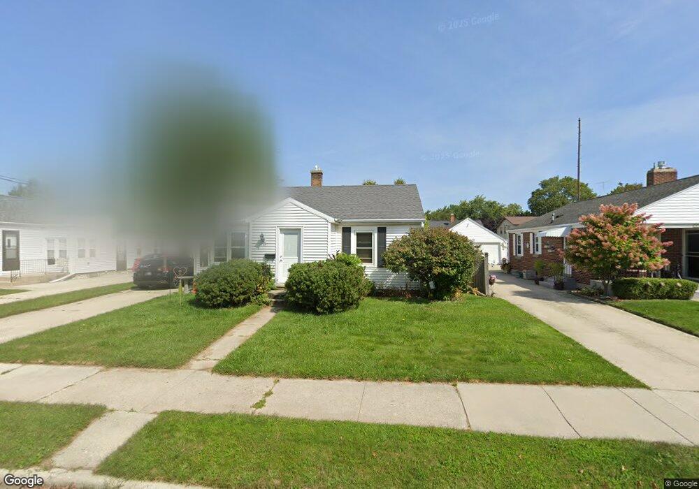 1826 Fairmont St, Manitowoc, WI 54220 - photo 1