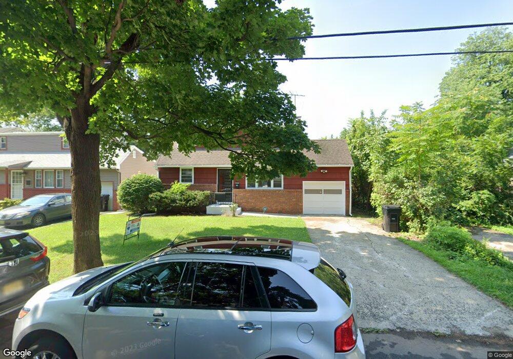 124-26 Pineview Terrace, Plainfield, NJ 07062 - photo 1