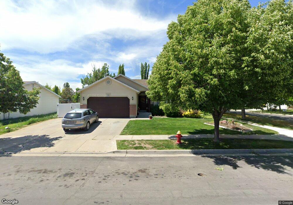 1426 W Pebblecreek Dr, Layton, UT 84041 - photo 1