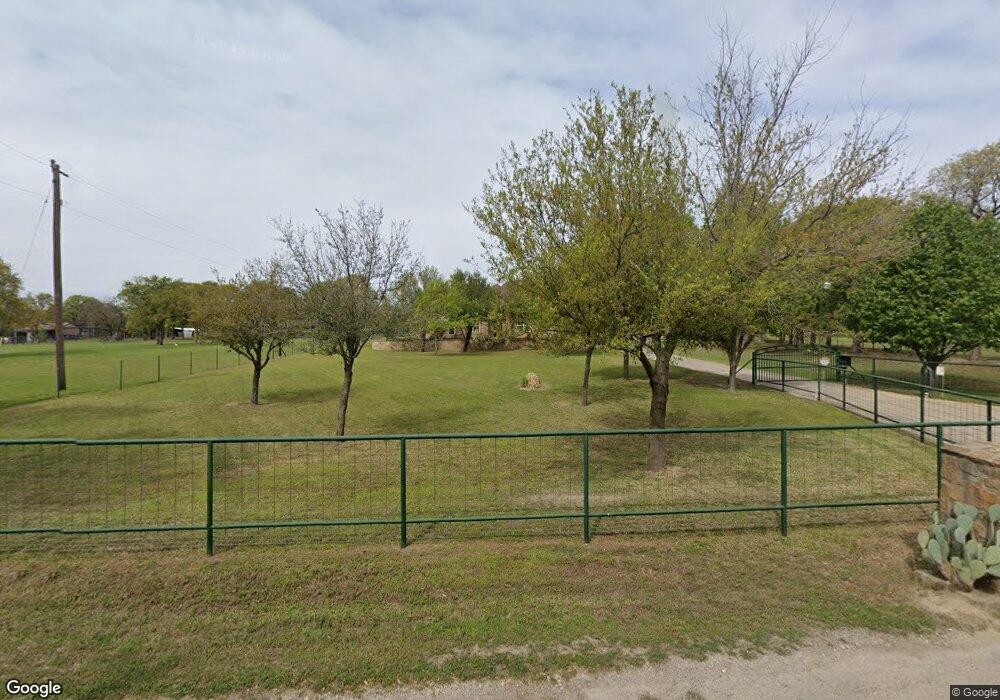 197 Roseburg, Azle, TX 76020 - photo 1