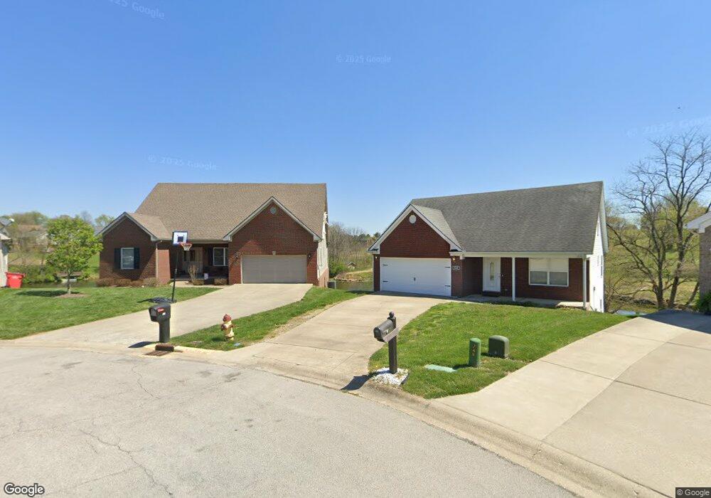 436 Village Dr, Frankfort, KY 40601 - photo 1