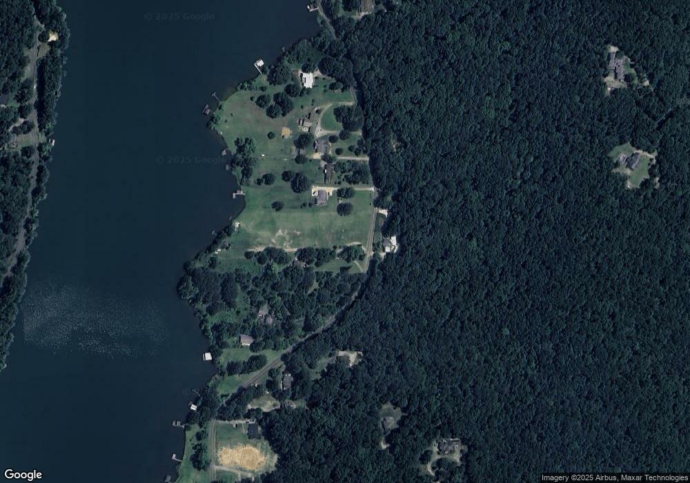 8613 Emerald Lake Dr E, Pinson, AL 35126 - photo 1