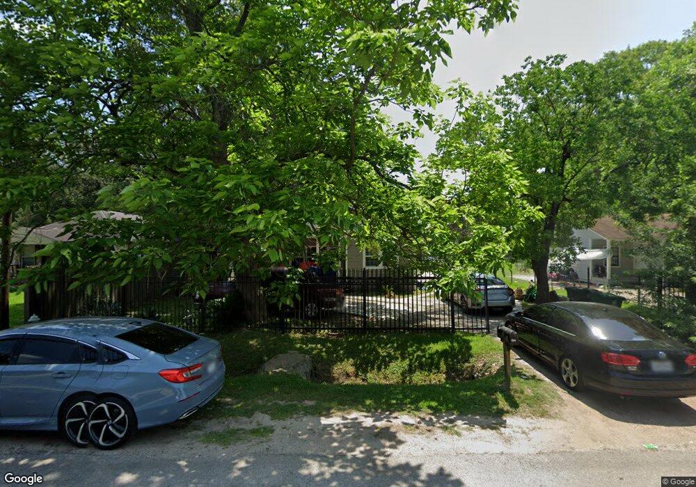 9314 Lanewood Dr, Houston, TX 77016 - photo 1