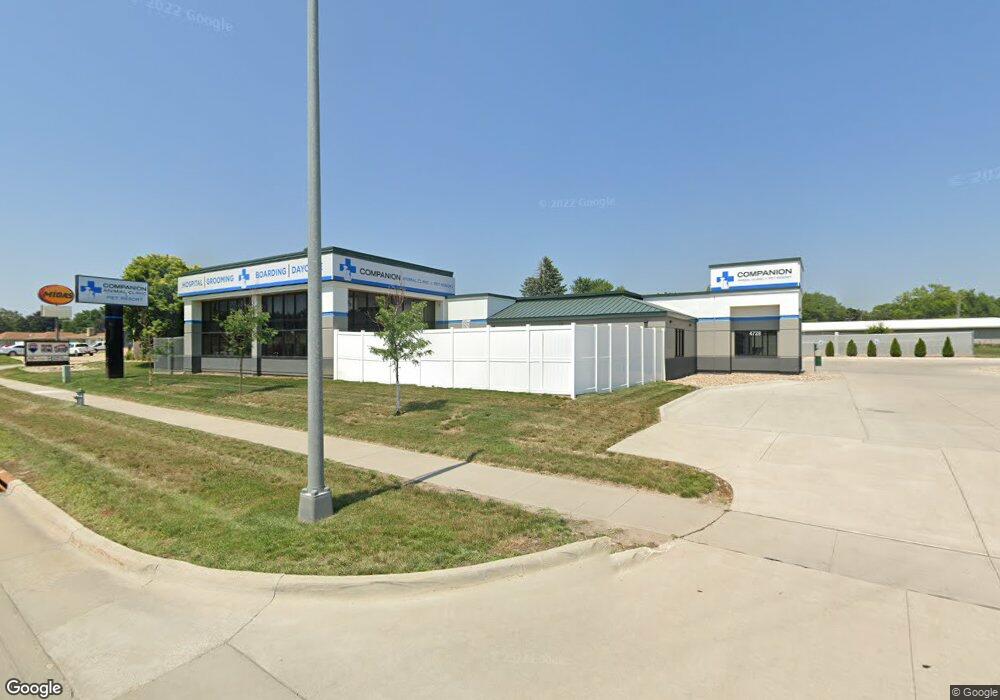 4728 University Ave, Cedar Falls, IA 50613 - photo 1