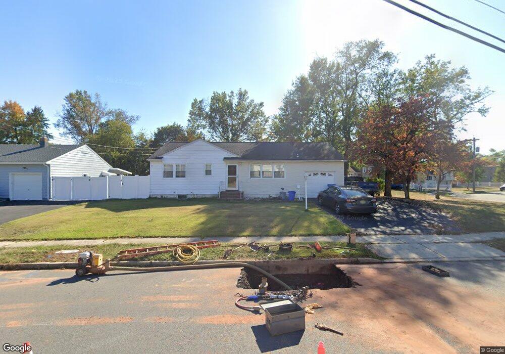 121 Nunnink Ln, South Plainfield, NJ 07080 - photo 1