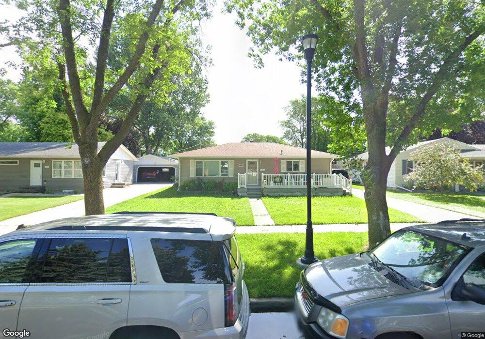 1442 19th St S, Fargo, ND 58103 - photo 1