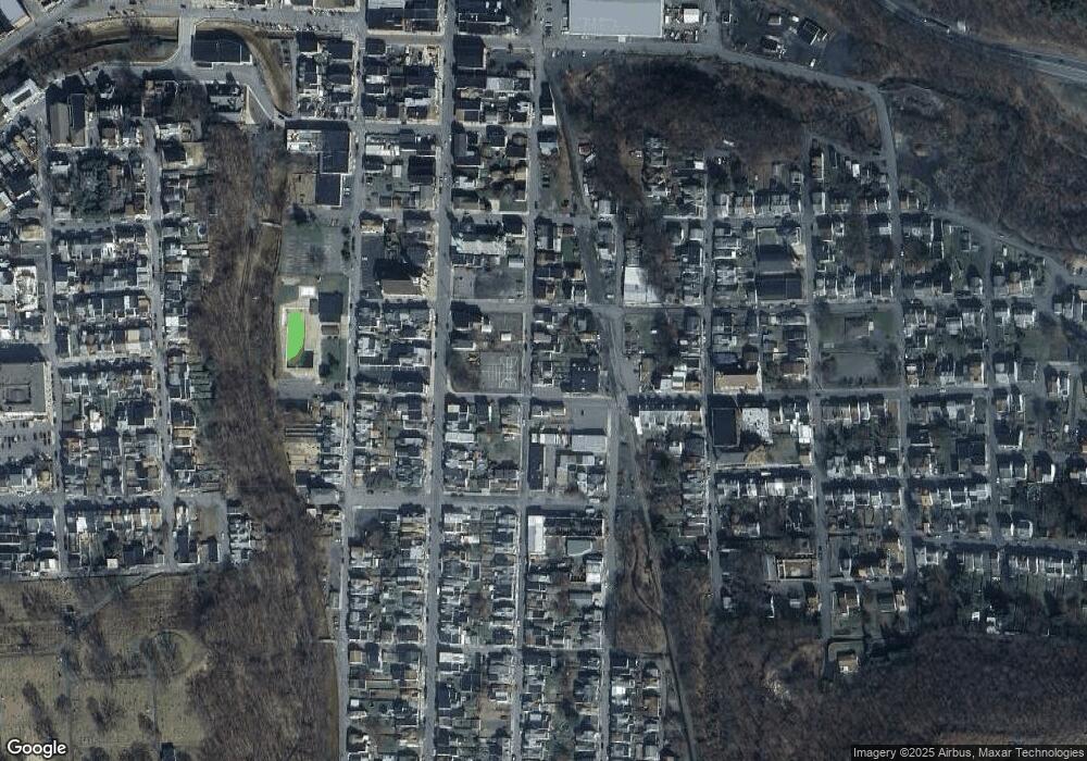 105 N Franklin St, Shamokin, PA 17872 - photo 1