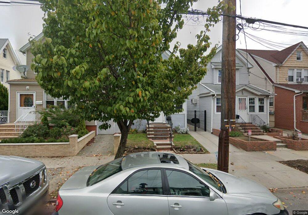 10151 97th St, Ozone Park, NY 11416 - photo 1