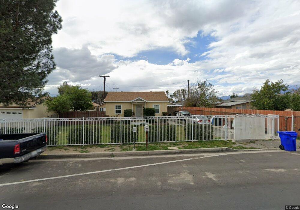 9944 Hemlock Ave, Fontana, CA 92335 - photo 1