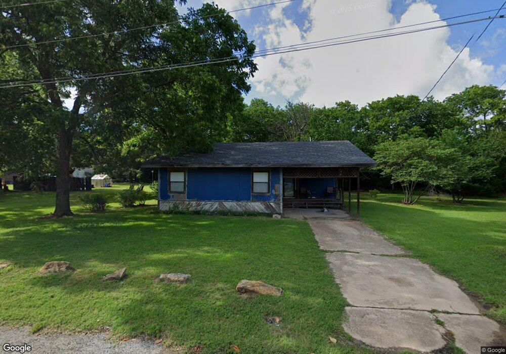 1311 6th Ave NE, Ardmore, OK 73401 - photo 1