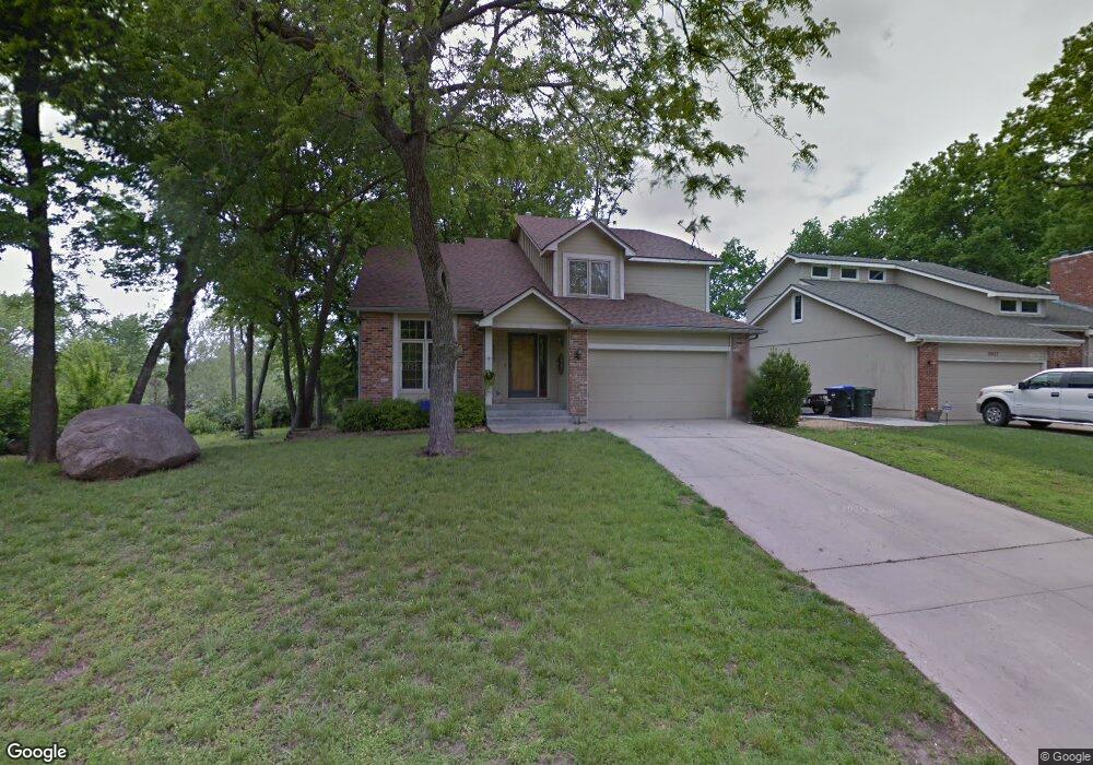 3633 SW Summerwood Rd, Topeka, KS 66614 - photo 1