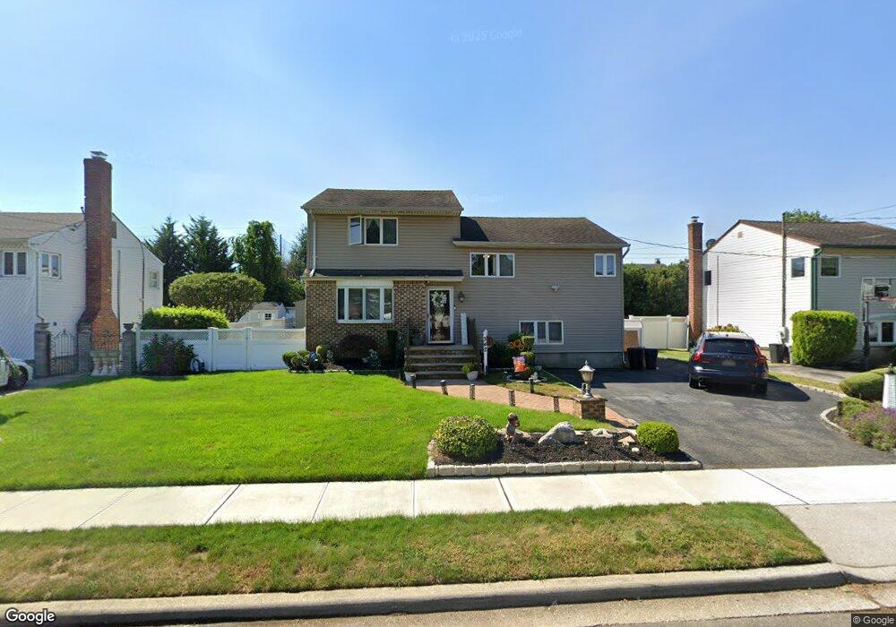 342 N Virginia Ave, Massapequa, NY 11758 - photo 1