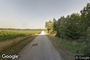 8652 E 900 S, Elberfeld, IN 47613