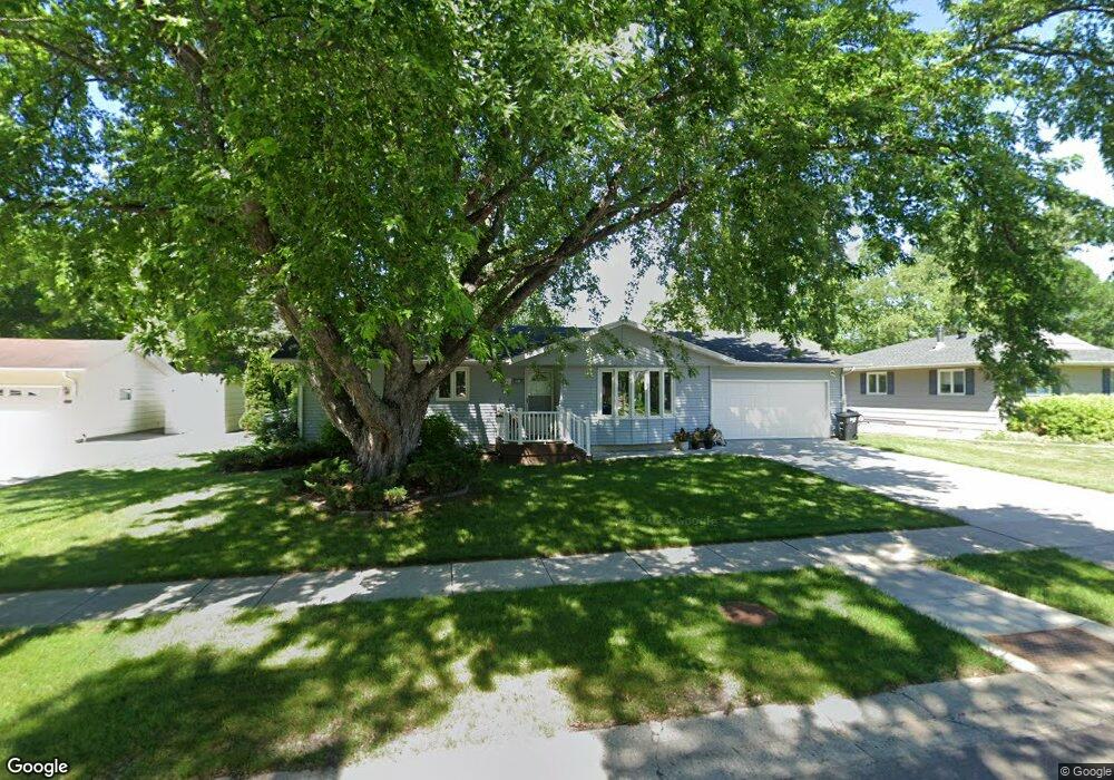 3014 2nd St N, Fargo, ND 58102 - photo 1