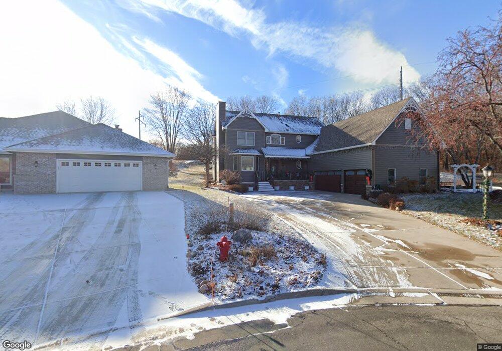 10247 Hilltop Ct, Champlin, MN 55316 - photo 1
