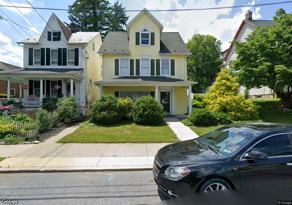 207 N Main St, Nazareth, PA 18064 - photo 1