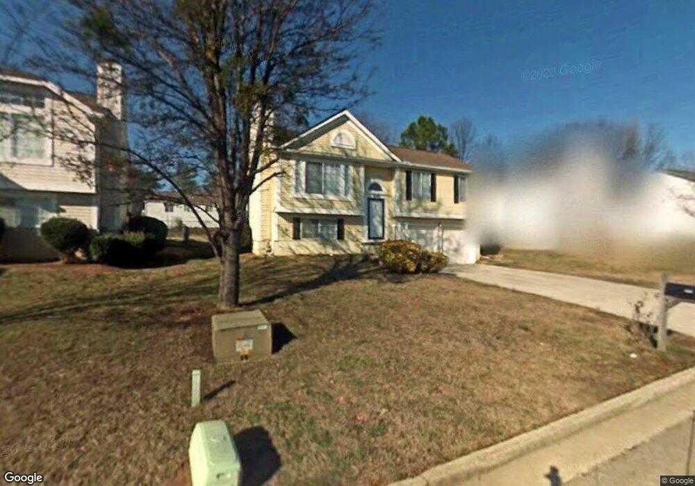 6088 Raintree Bend unit 1, Lithonia, GA 30058 - photo 1