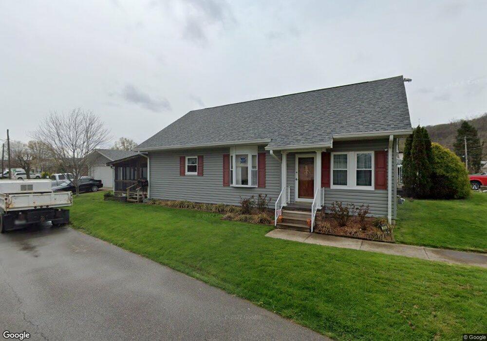 210 27th St, Dunbar, WV 25064 - photo 1