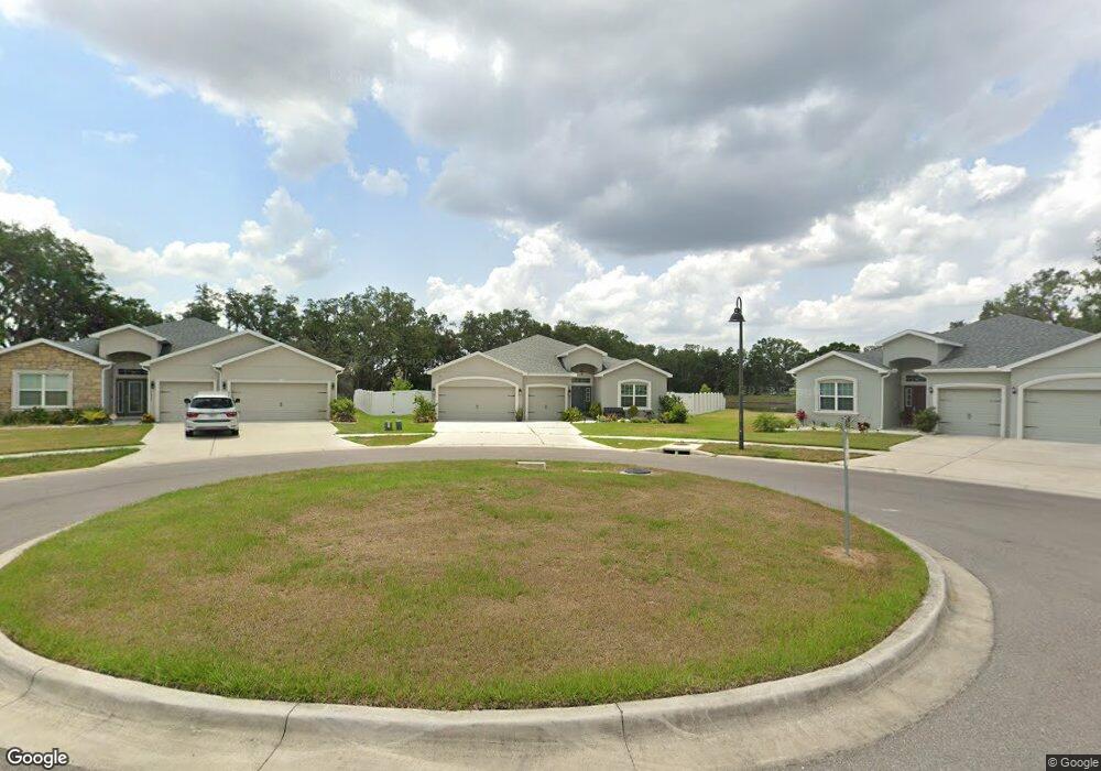 6631 Islington Way, Zephyrhills, FL 33541 - photo 1