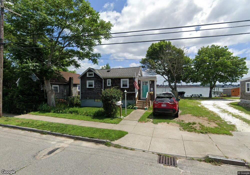 1528 Padanaram Ave, New Bedford, MA 02740 - photo 1