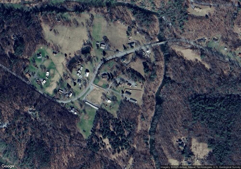 74 Bayberry Ln, Berkeley Springs, WV 25411 - photo 1