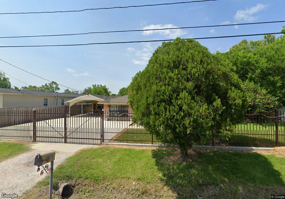 4911 Cedar Hill Ln, Houston, TX 77093 - photo 1