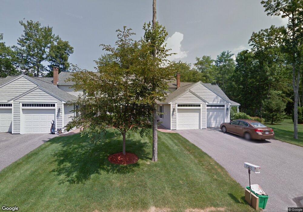 8 Oxford Ct, Kennebunk, ME 04043 - photo 1