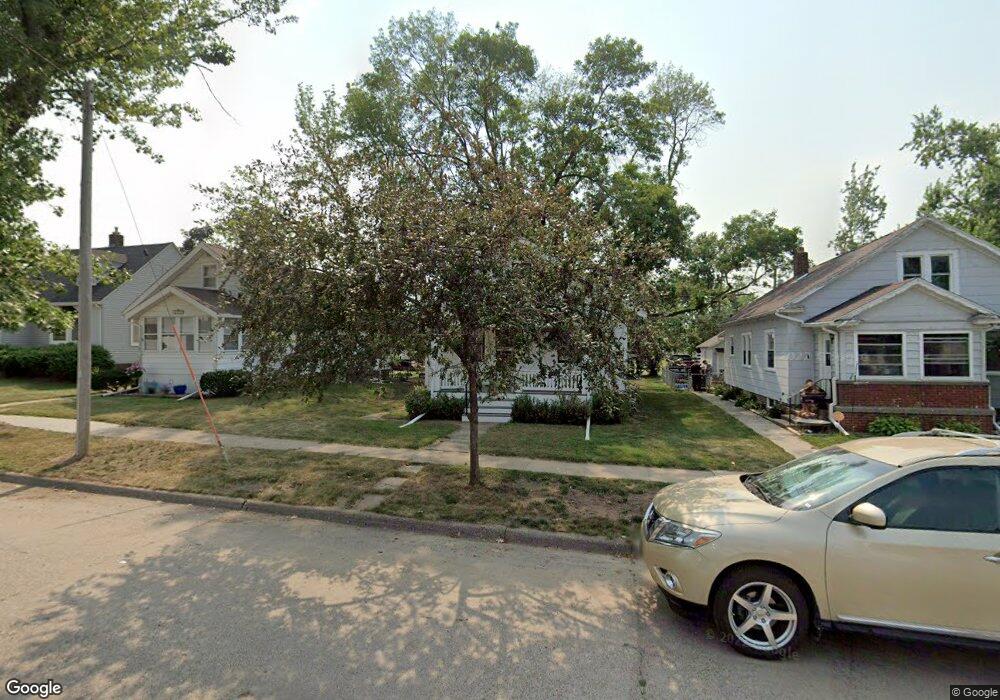 1930 Mallory St SW, Cedar Rapids, IA 52404 - photo 1