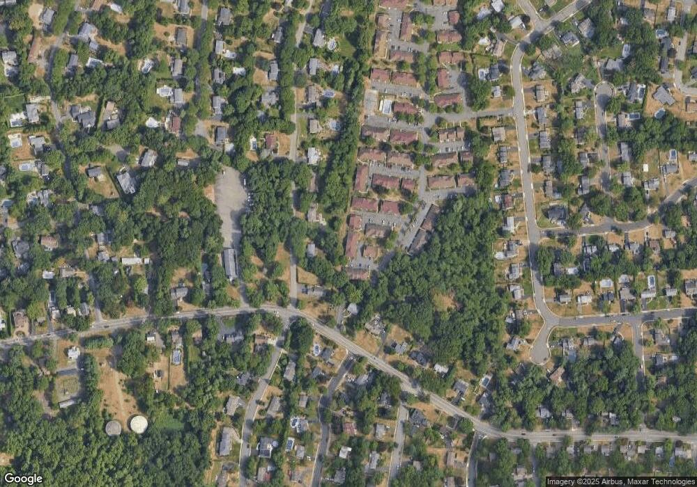 12-2 Tamaron Dr, Waldwick, NJ 07463 - photo 1