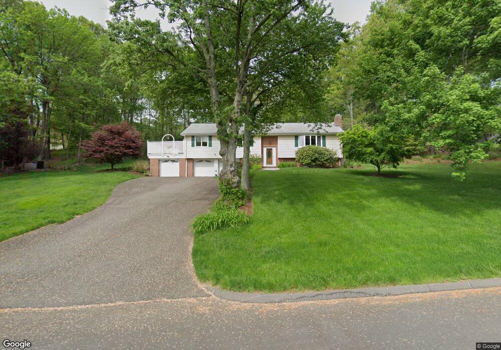 32 Great Neck Rd, Trumbull, CT 06611 - photo 1