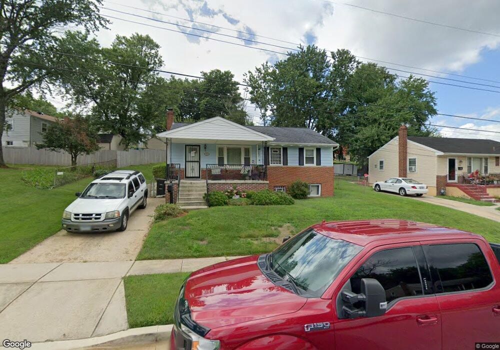 7411 Garrison Rd, Hyattsville, MD 20784 - photo 1