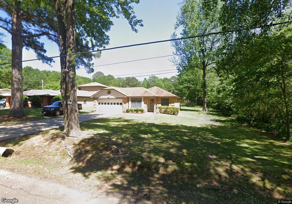 300 Madison Dr, Texarkana, TX 75501 - photo 1