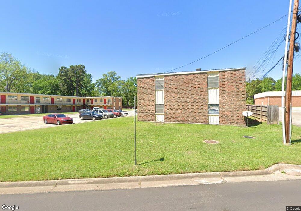 924 Westlawn Dr, Texarkana, TX 75501 - photo 1