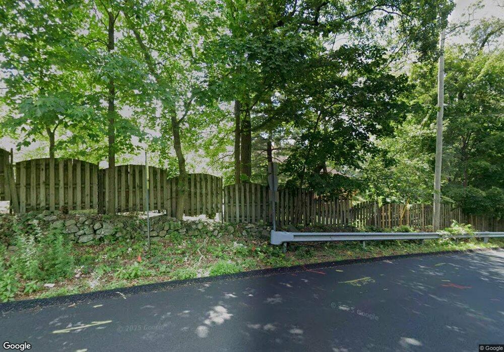 9 Arapaho Ct, Suffern, NY 10901 - photo 1