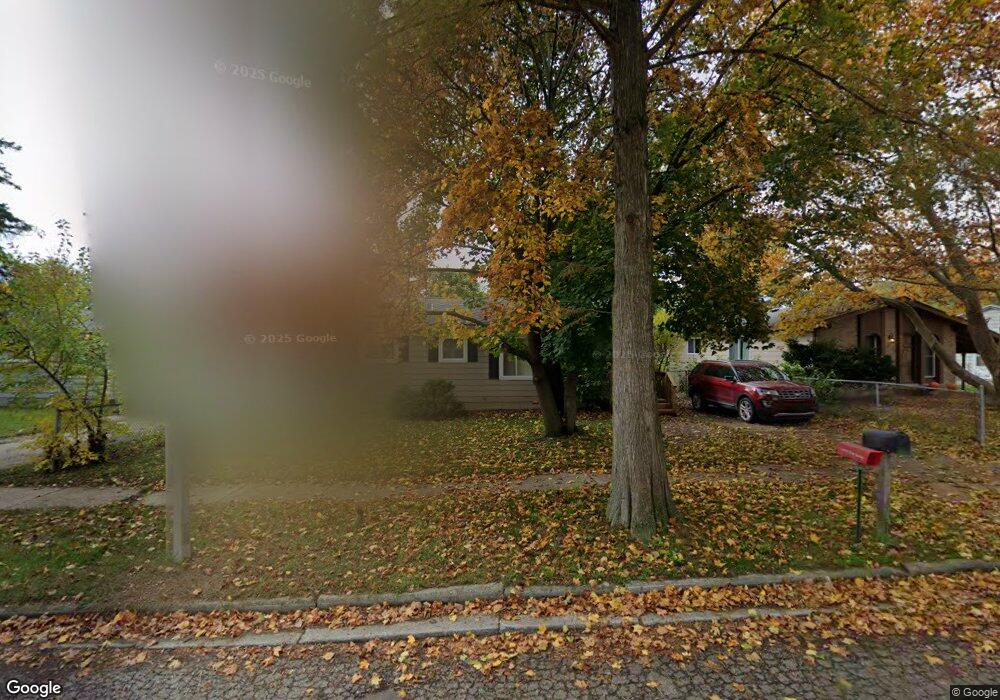 4206 Chadburne Dr, Lansing, MI 48911 - photo 1