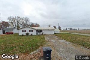 618 E Donna Dr, Irvington, IL 62848