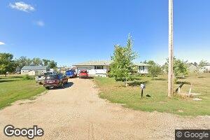 405 8th St NE, Kenmare, ND 58746