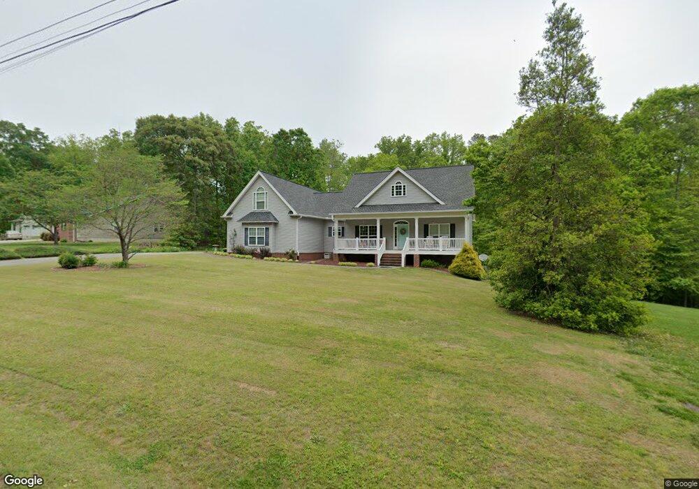 266 Fernbank Dr, Cornelia, GA 30531 - photo 1