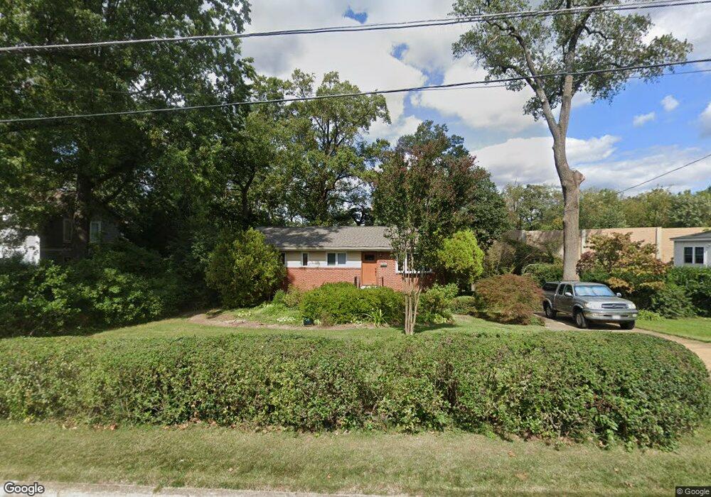 6616 Locust St, Falls Church, VA 22046 - photo 1