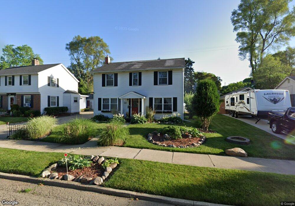 2101 Hills St, Flint, MI 48503 - photo 1