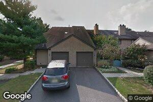 24 Ashford Dr, Plainsboro, NJ 08536