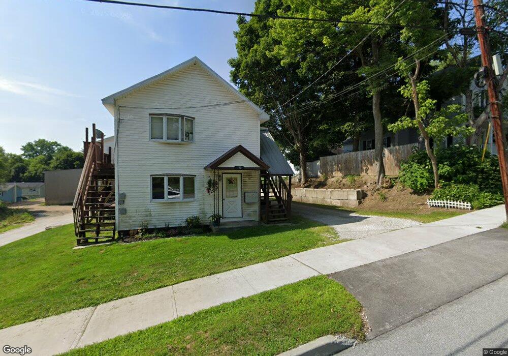 190 Crescent St unit 4, Rutland, VT 05701 - photo 1