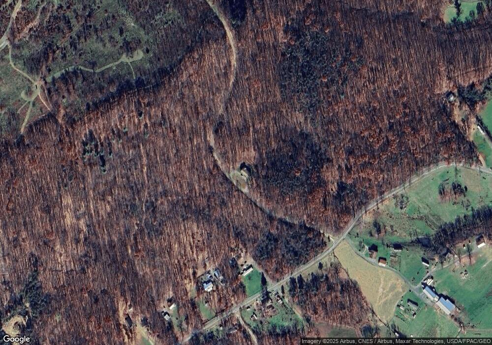 140 Our Ln, Points, WV 25437 - photo 1