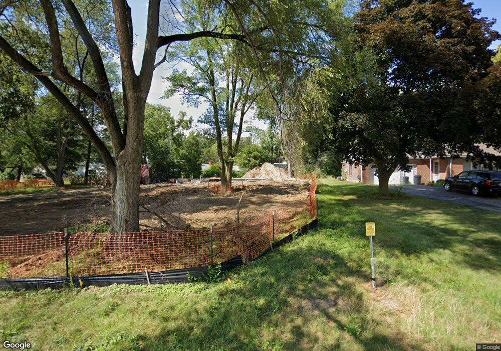 177 Barrington Rd unit Bldg-Unit, Bloomfield Hills, MI 48302 - photo 1