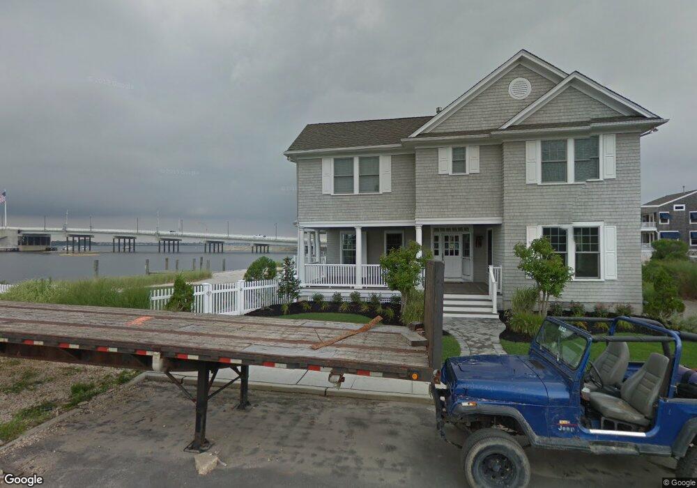 306 Old Bridge St unit WINTER RENTAL, Mantoloking, NJ 08738 - photo 1