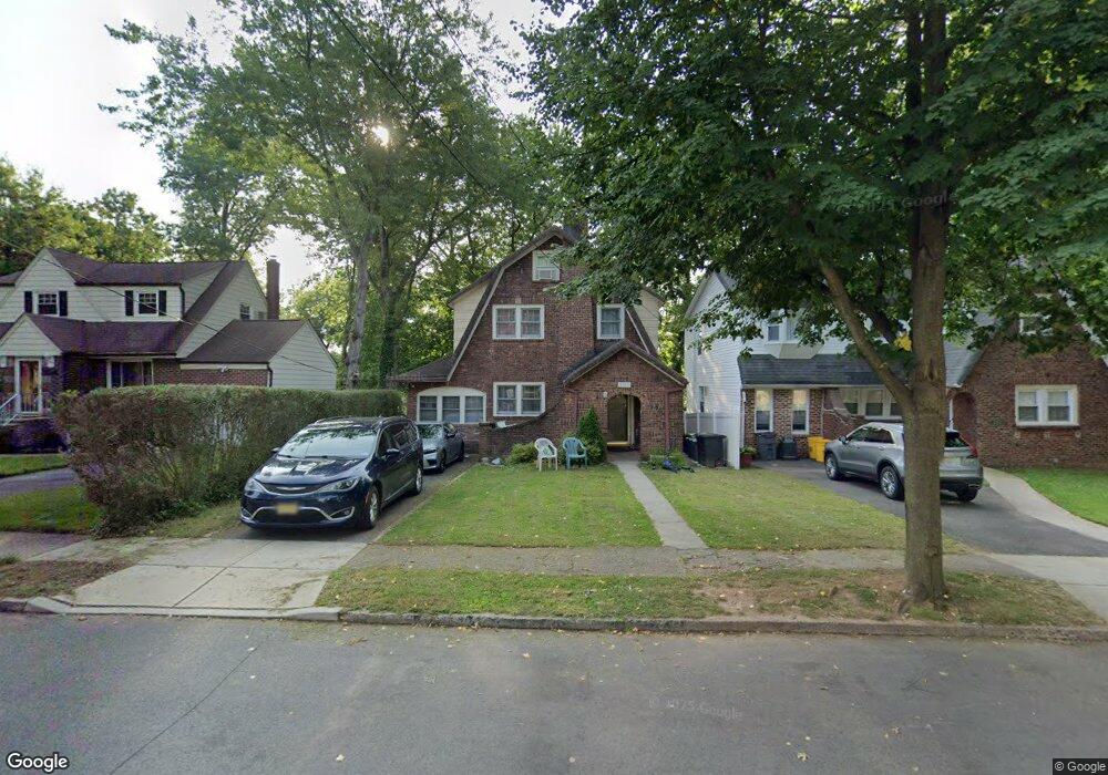 1323 Taft Rd, Teaneck, NJ 07666 - photo 1